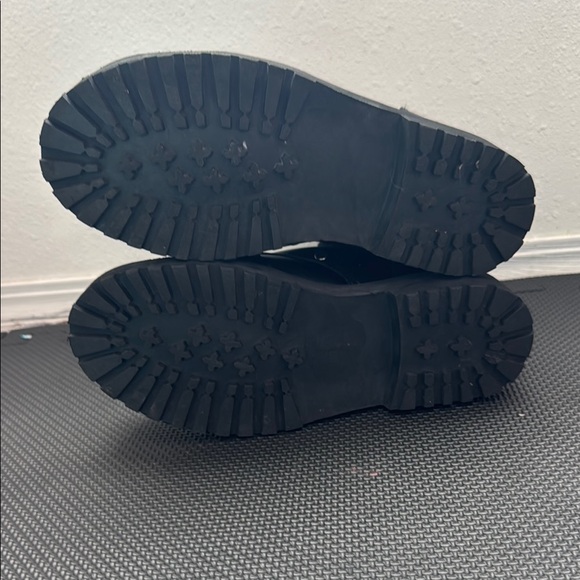 BILT Black Leather Boots - Picture 7 of 7